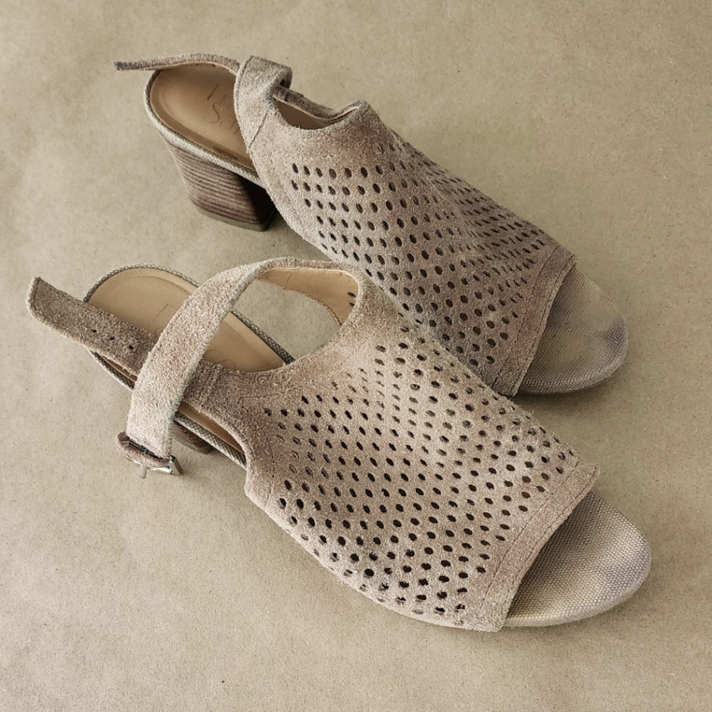 Franco Sarto Sandals Size 8.5